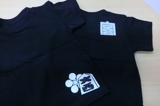 Ｔシャツ　クロス貼り